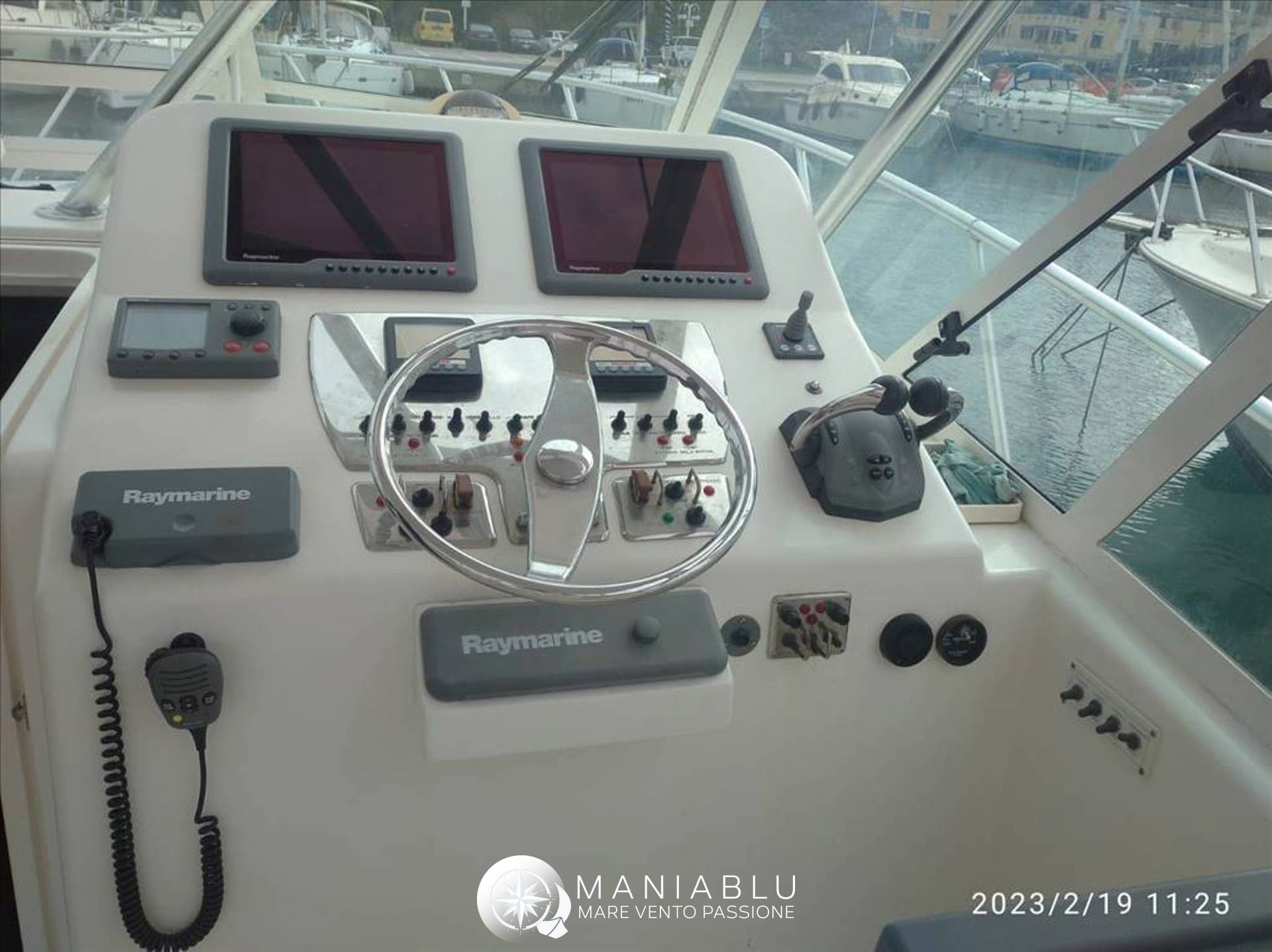CABO YACHTS CABO 32 EXPRESS Usata 2008 - Foto 6