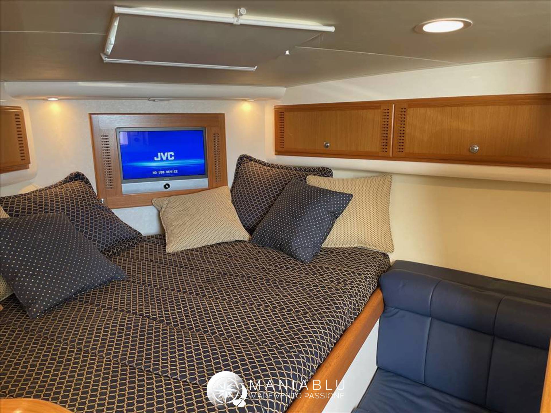 CABO YACHTS CABO 32 EXPRESS Usata 2008 - Foto 3