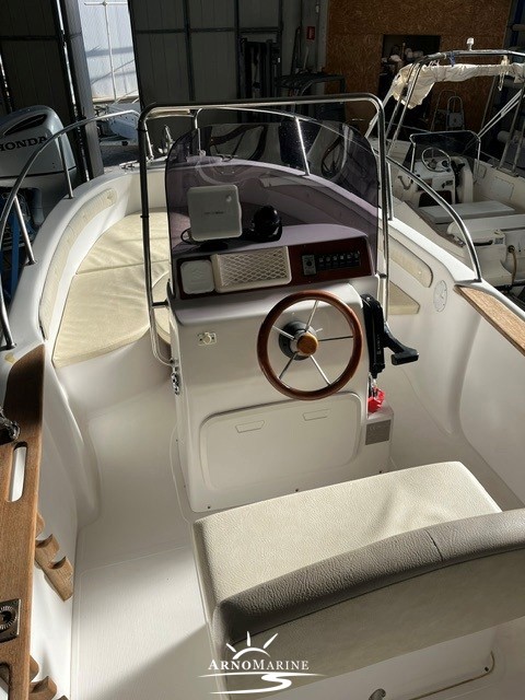 CANTIERI MIMI FISHERMAN 19 Used 2014 - Photo 3