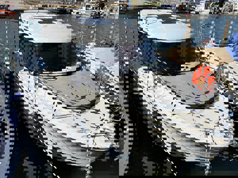 JEANNEAU MERRY FISHER 795 Foto 1