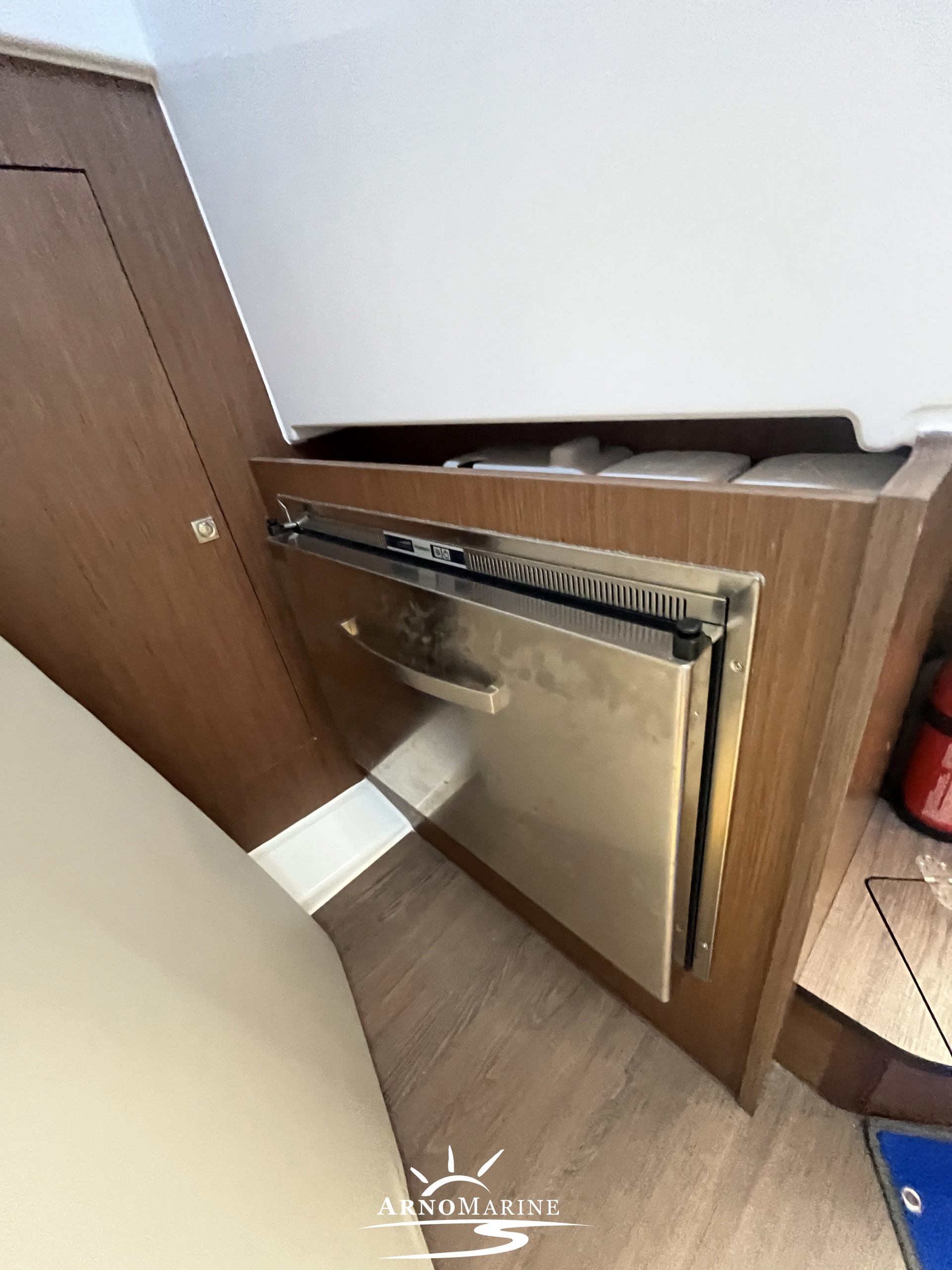 BENETEAU ANTARES 11 COUPE Usata 2024 - Foto 6