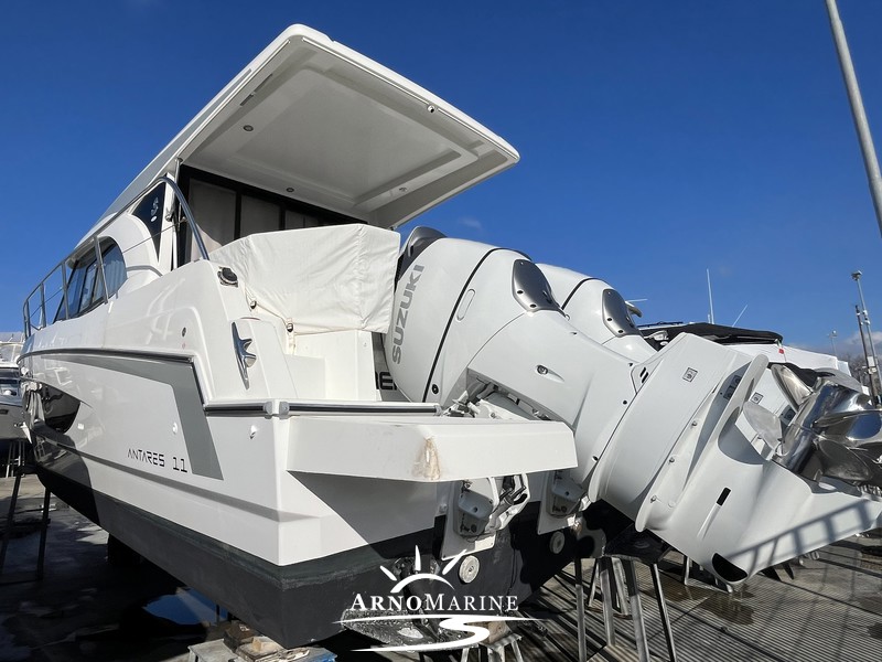 BENETEAU ANTARES 11 COUPE Foto 2