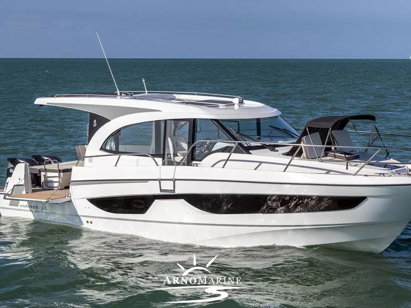 BENETEAU ANTARES 11 COUPE