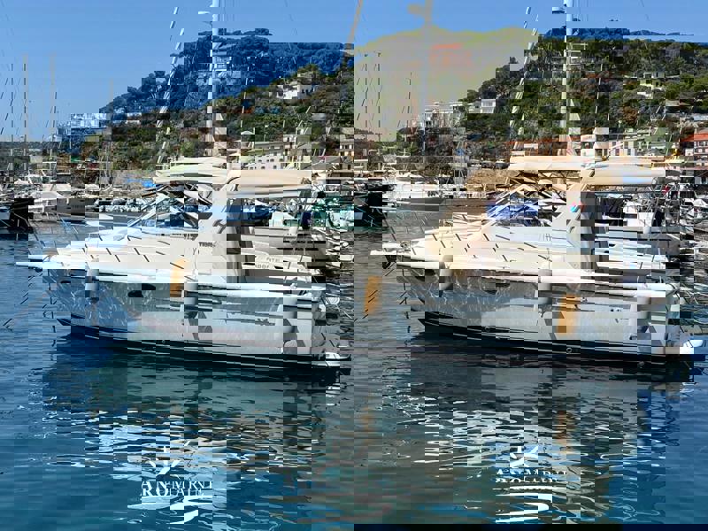 TIARA 2900 OPEN