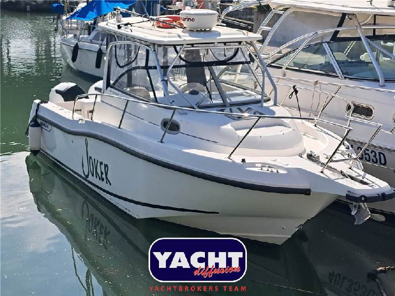 Boston Whaler 255 Conquest Foto 2