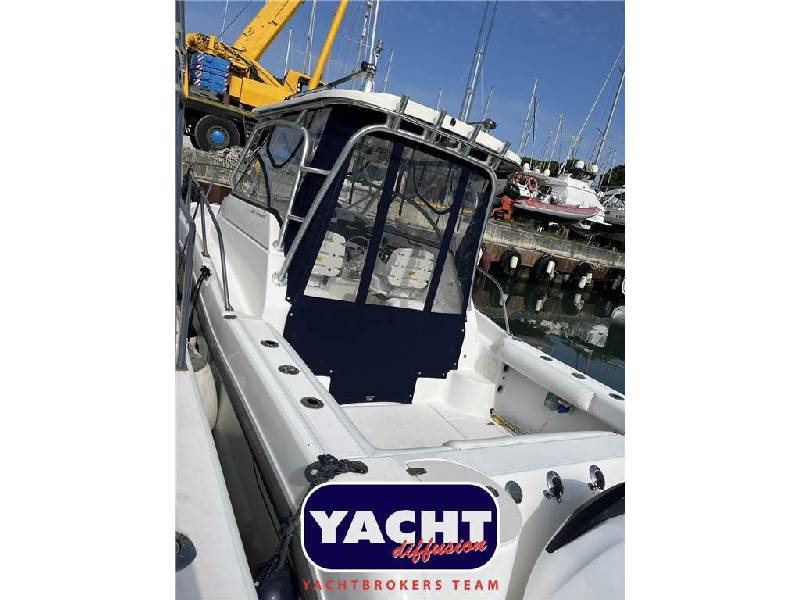 Boston Whaler 255 Conquest Foto 3