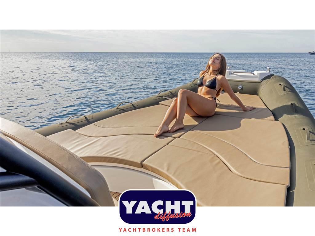 BWA 33 SPORT GTO Used 2025 - Photo 18