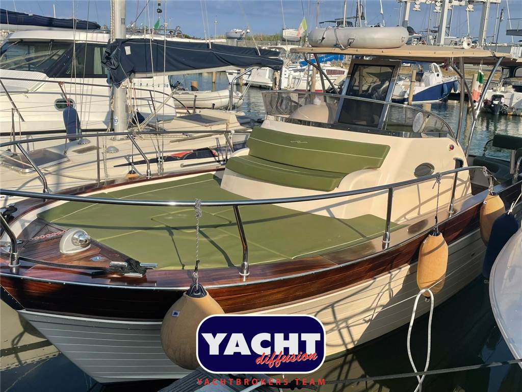 Cantieri Tirrenia Viveur 28 Cabin Usata -1 - Foto 1