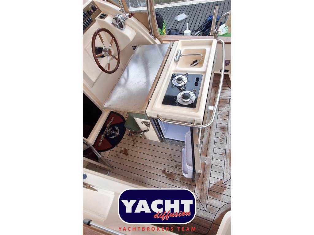 Cantieri Tirrenia Viveur 28 Cabin Usata -1 - Foto 17