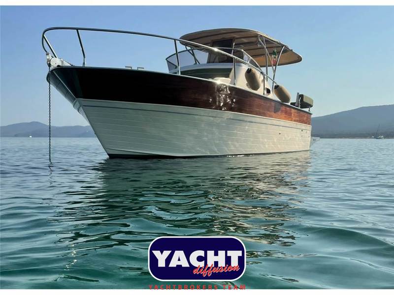 Cantieri Tirrenia Viveur 28 Cabin Foto 2