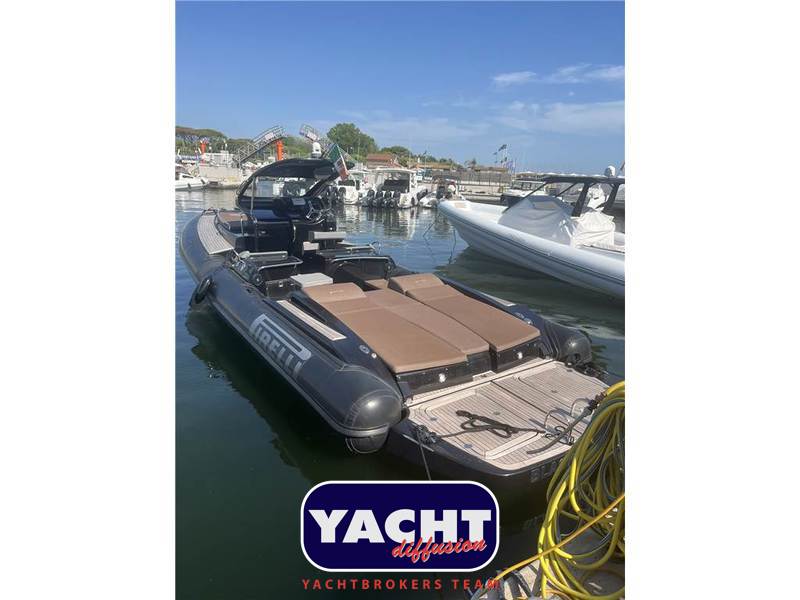 Pirelli PZERO 1100 Cabin