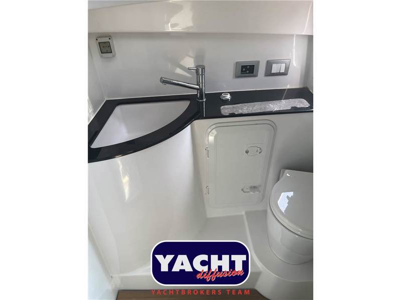 Pirelli PZERO 1100 Cabin Foto 5