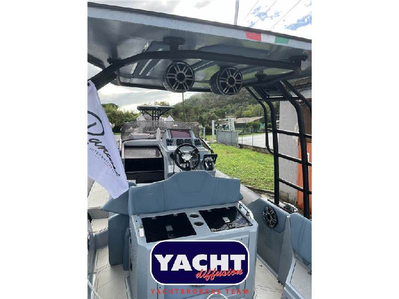 Ranieri International Cayman 28 Executive Foto 7