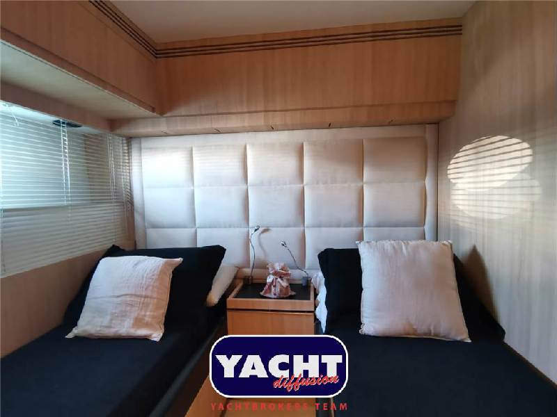 Uniesse Marine UNIESSE 75 HT Foto 12