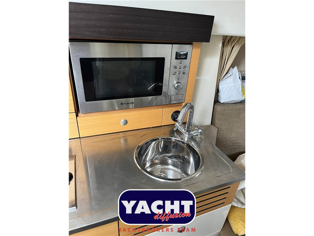 Cranchi Zaffiro 29 Usata 2009 - Foto 16