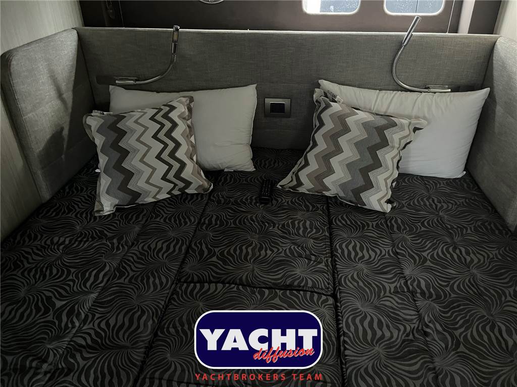 Cranchi M44 HT Usata 2022 - Foto 15