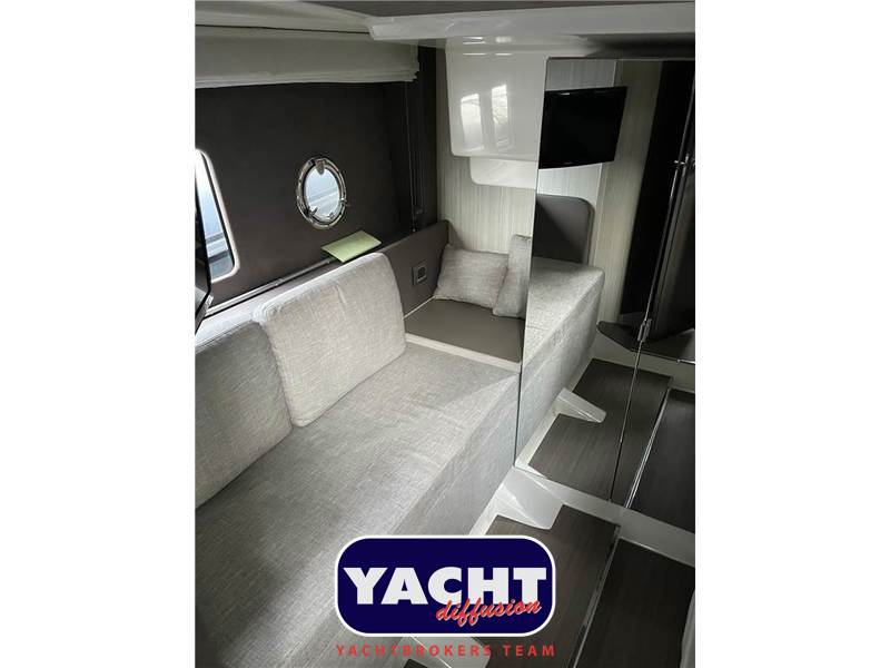 Cranchi M44 HT Foto 14