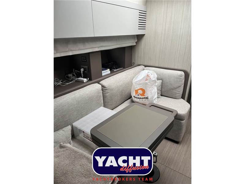 Cranchi M44 HT Foto 11