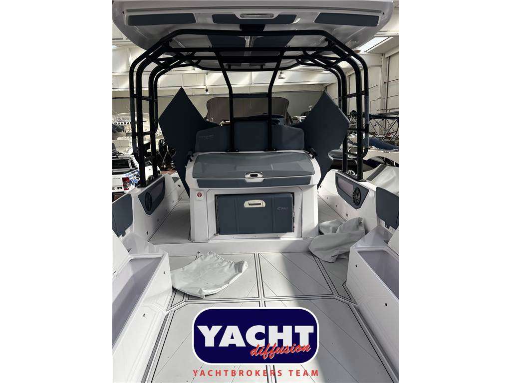 Ranieri International Cayman 38 Excutive Usata 2025 - Foto 5