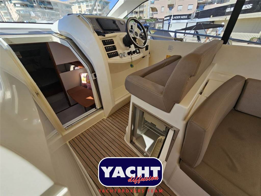 Jeanneau Leader 10 Usata 2011 - Foto 13