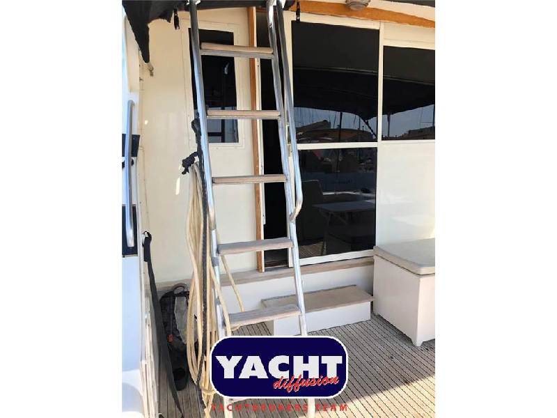 Bertram Yacht 37' Convertible Foto 15