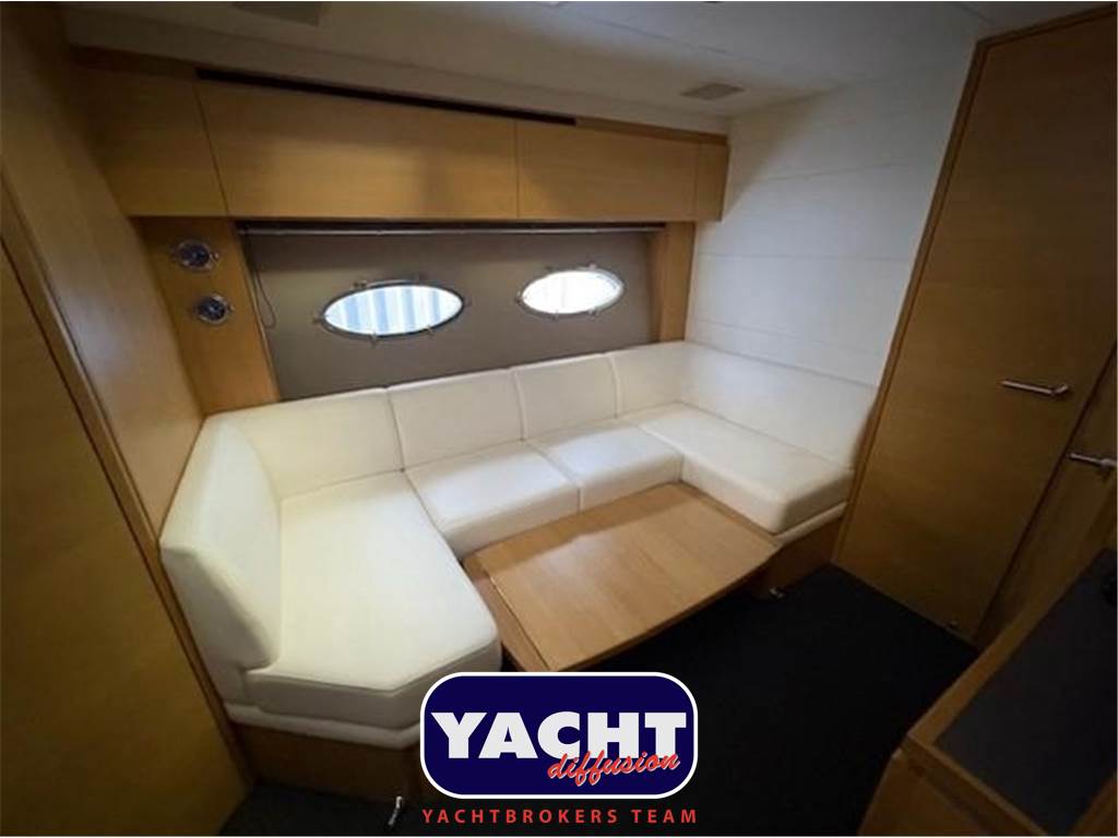 Princess V39 Usata 2015 - Foto 10