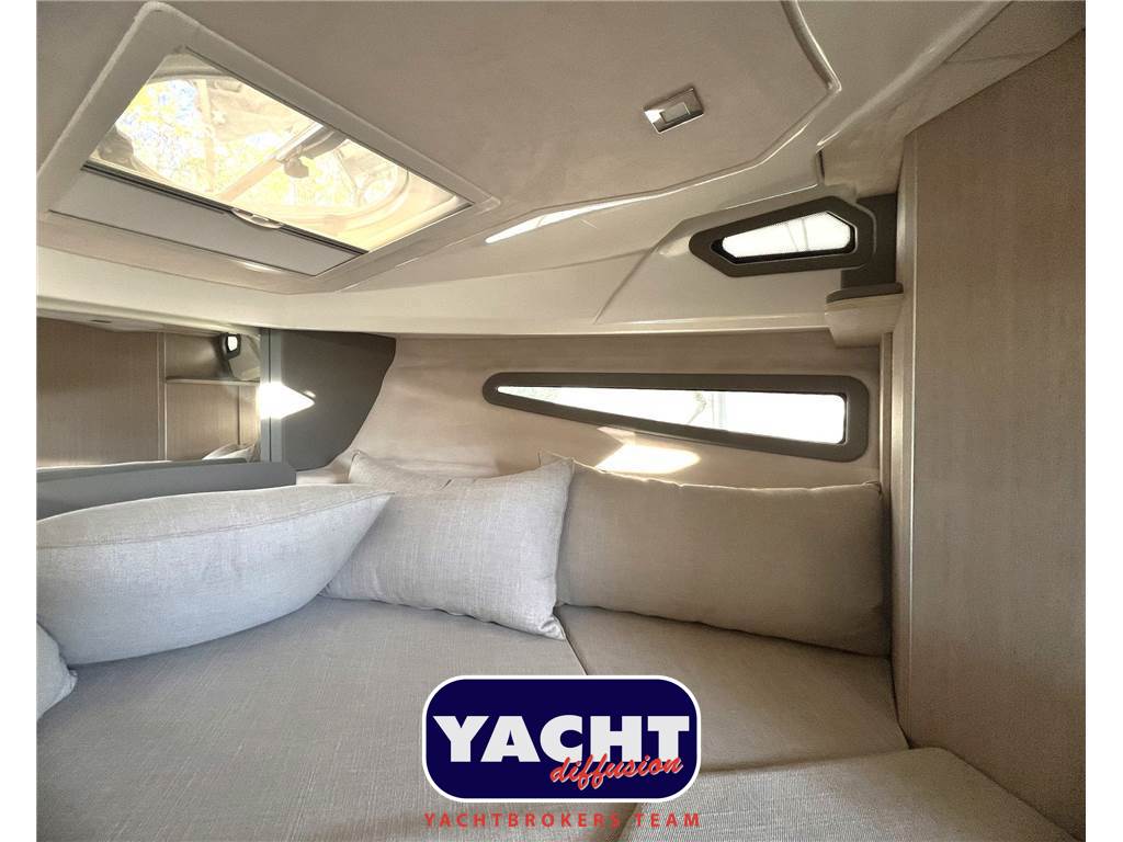 Cranchi ENDURANCE 30 Usata 2019 - Foto 8