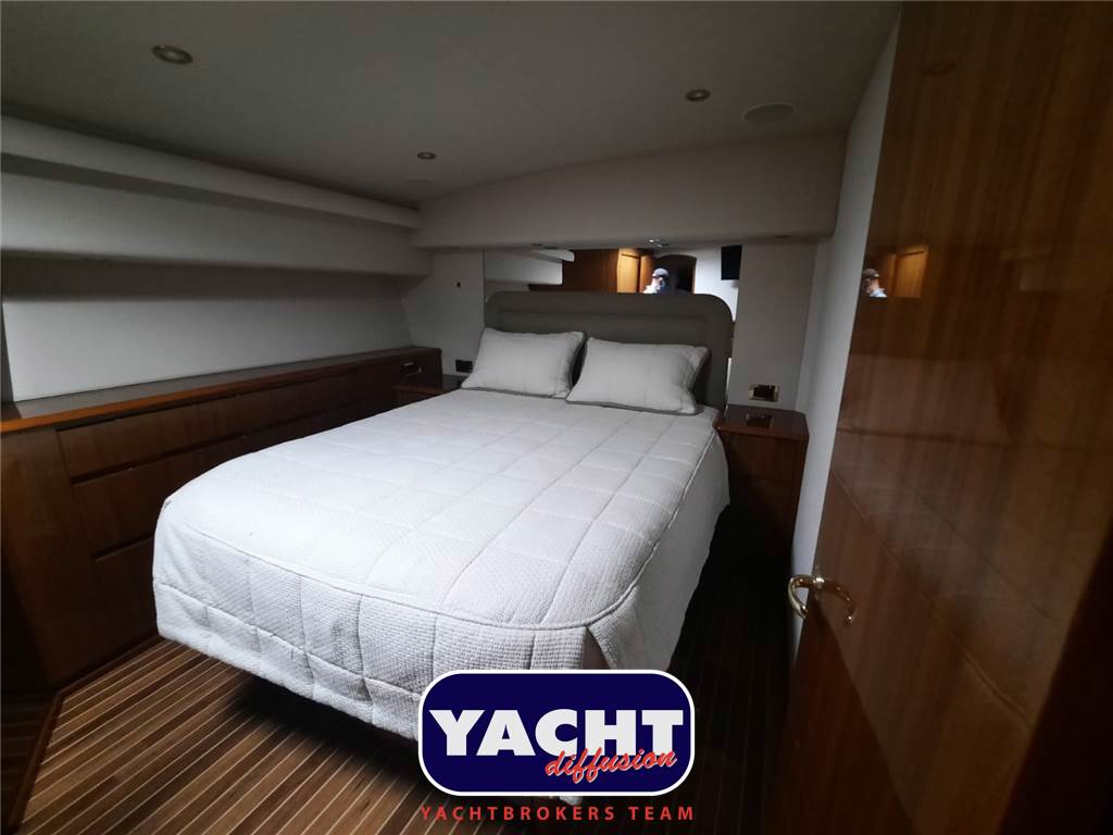 Viking Yachts 57' Convertible Usata 2009 - Foto 14