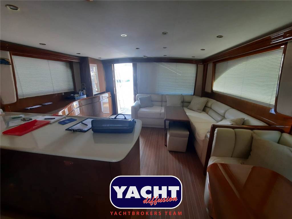 Viking Yachts 57' Convertible Usata 2009 - Foto 12