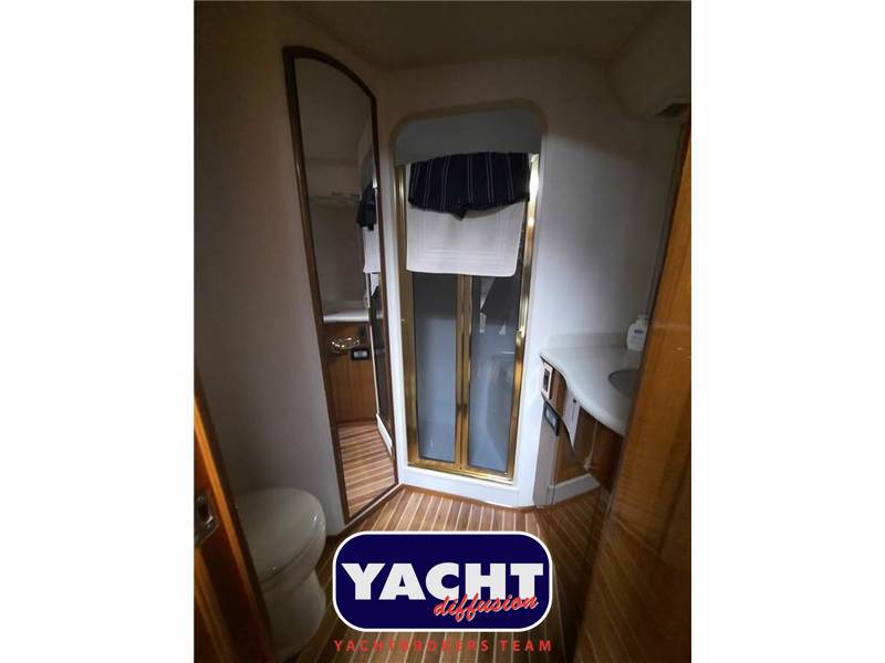 Viking Yachts 57' Convertible Foto 18