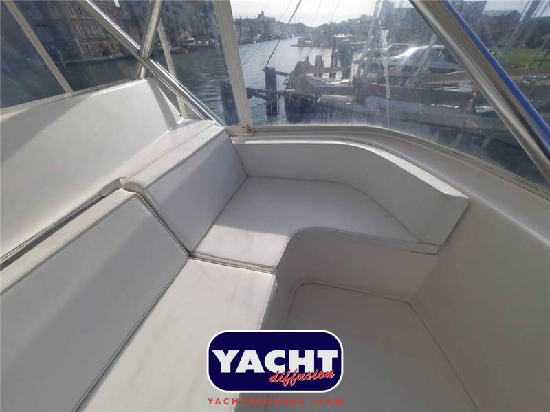 Viking Yachts 57' Convertible Foto 8
