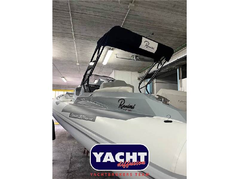 Ranieri International Cayman 28 Executive Foto 17