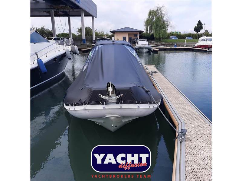 Trimarine 770  Cabin Foto 2