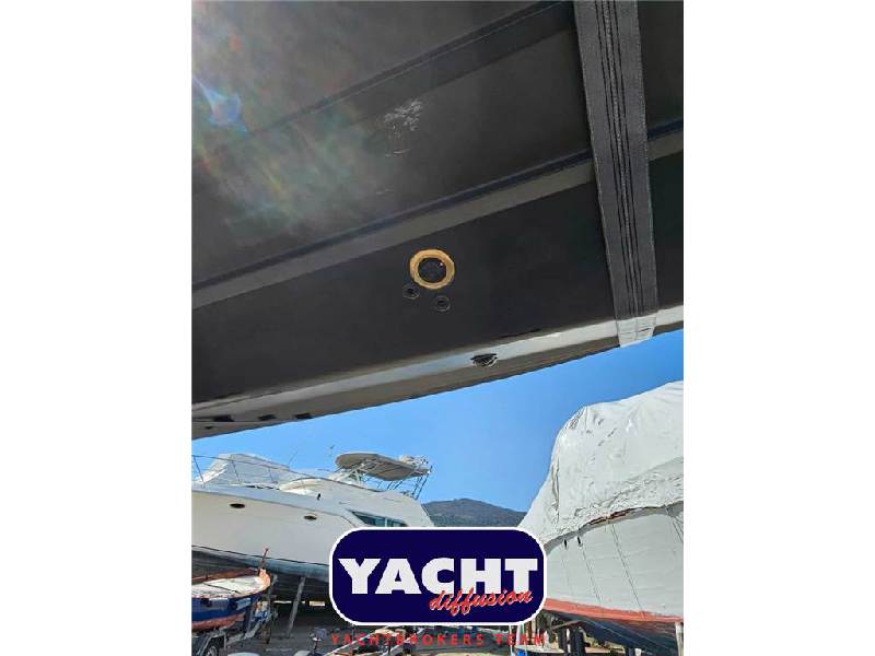 Boston Whaler OUTRAGE 270 Foto 7