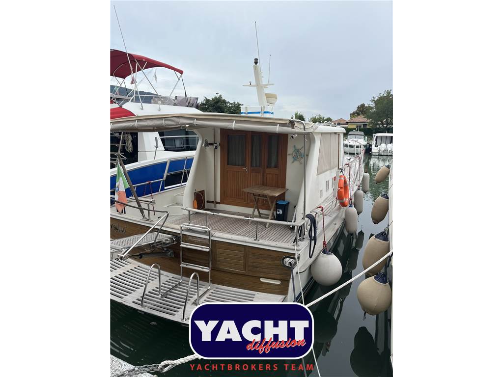 Shanghai Double Happiness Yacht Alaska 12,70 Usata 2002 - Foto 2