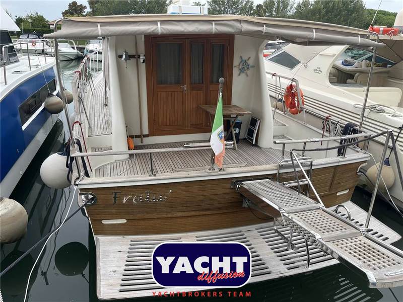 Shanghai Double Happiness Yacht Alaska 12,70