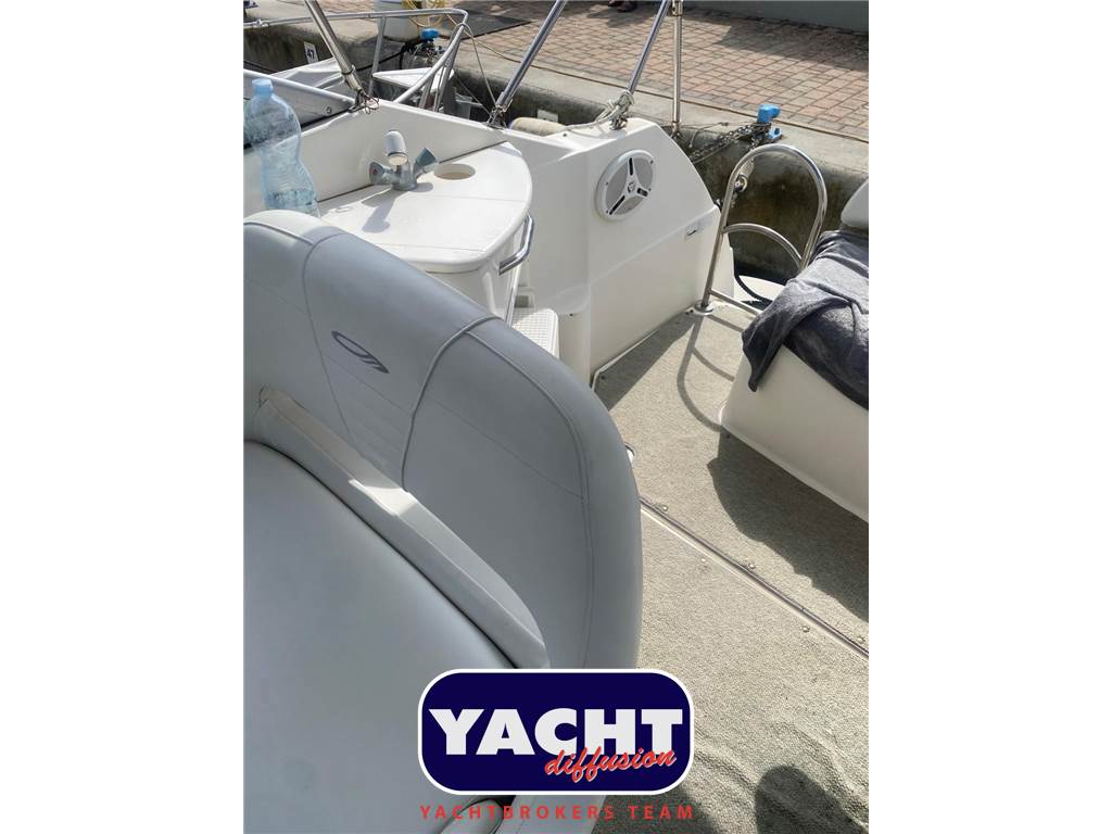 brumswick Maxum 24 Usata 2008 - Foto 5