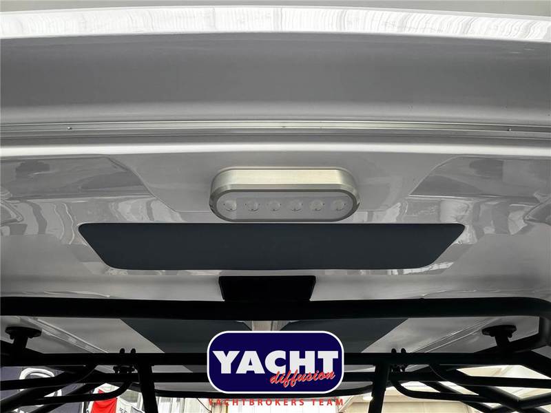 Ranieri International Next 330 LX Foto 7