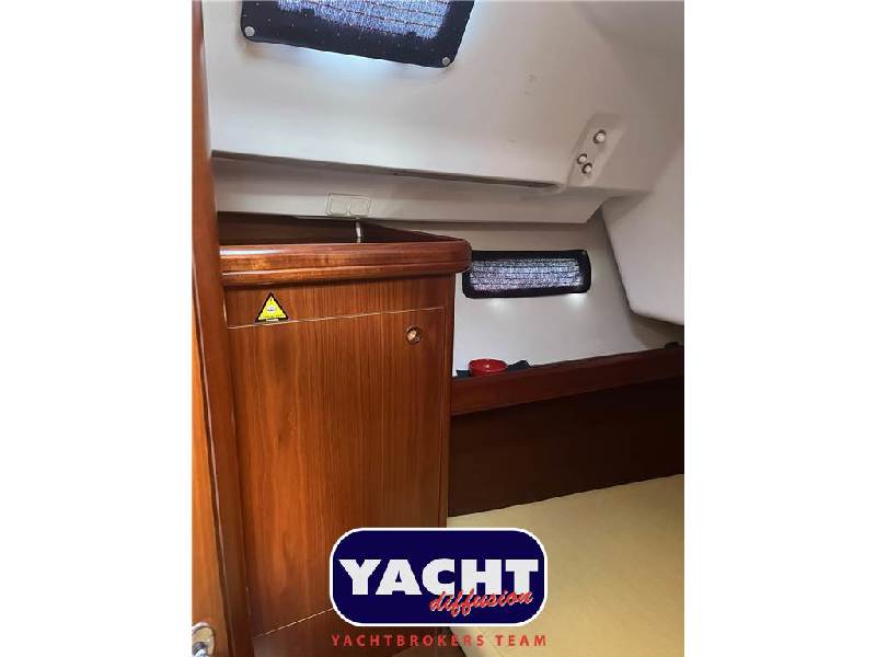 Beneteau Oceanis 393 Clipper Foto 10