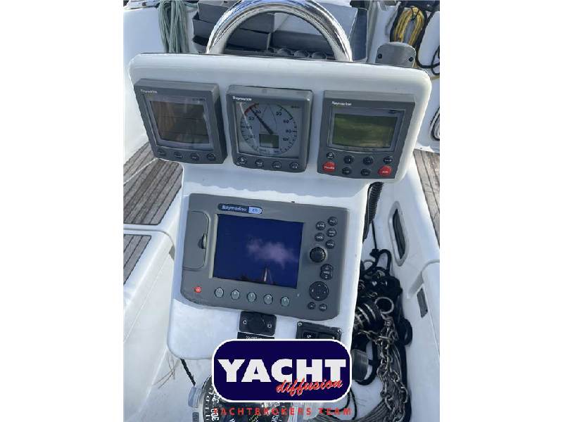 Beneteau Oceanis 393 Clipper Foto 2