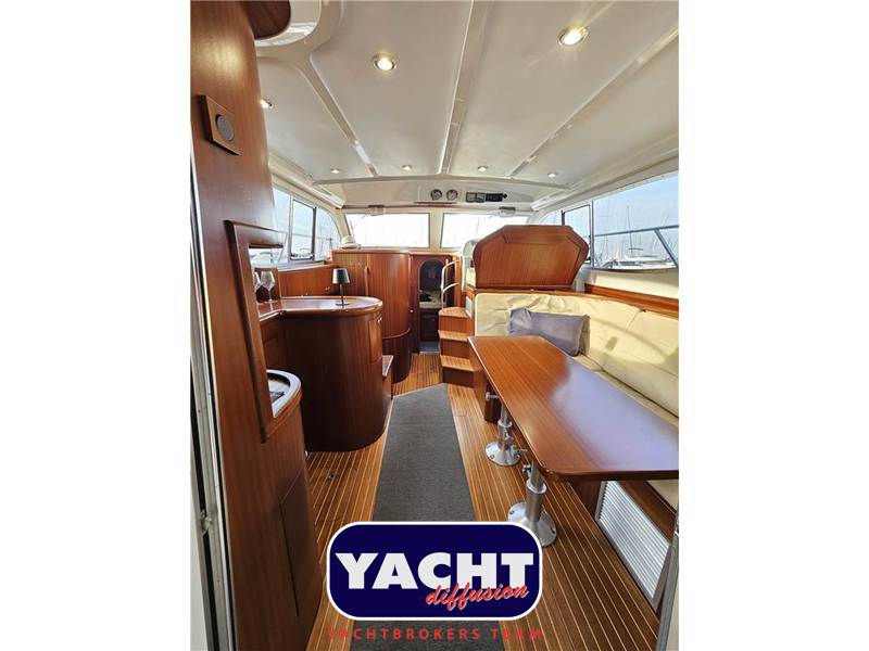 Galeon 380 FLY Foto 6