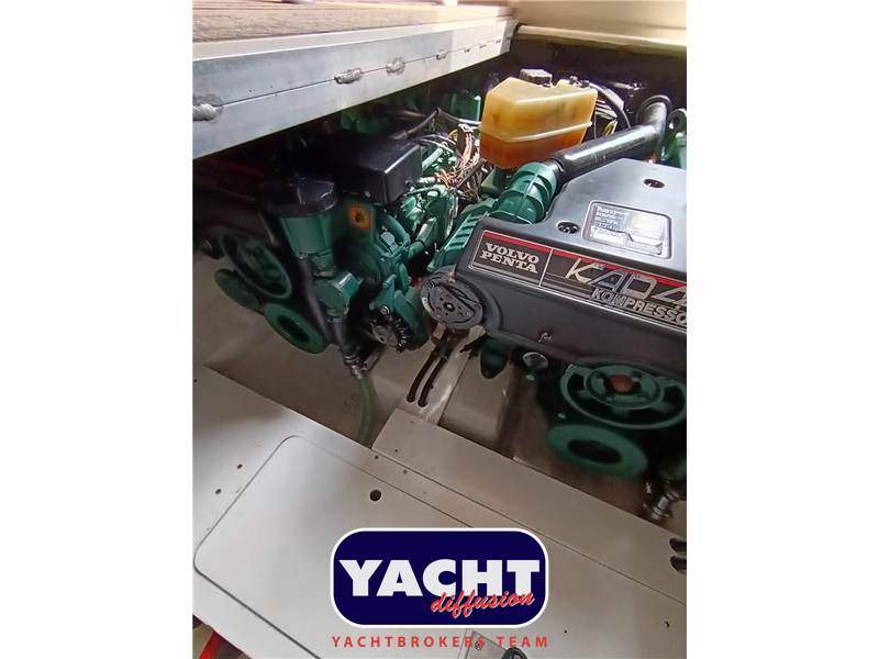 Galeon 380 FLY Foto 13