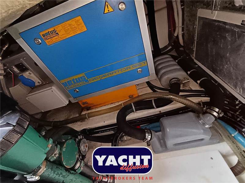 Galeon 380 FLY Foto 16