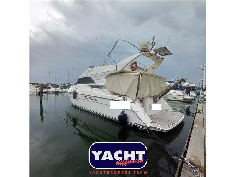 Princess Yachts 440 Fly