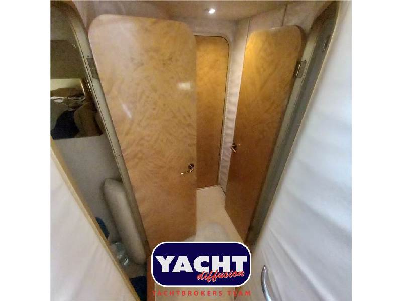 Princess Yachts 440 Fly Foto 14