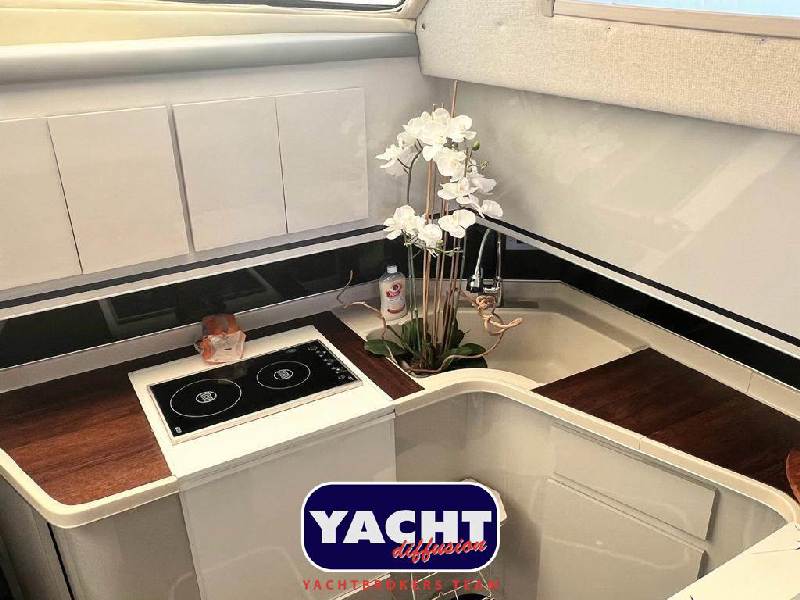 Sea Ray 430 CONVERTIBLE Foto 16