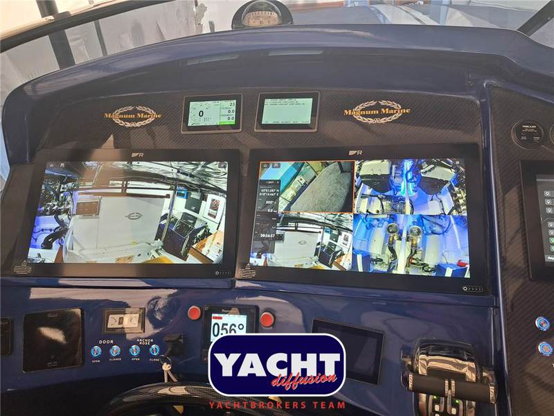 Magnum Marine MAGNUM 40 Foto 3