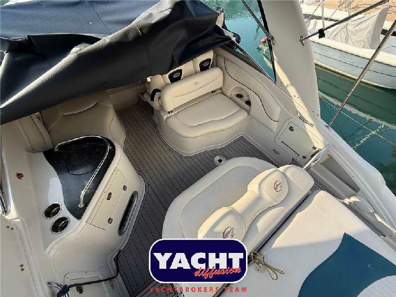 Crownline 315 SCR Foto 3
