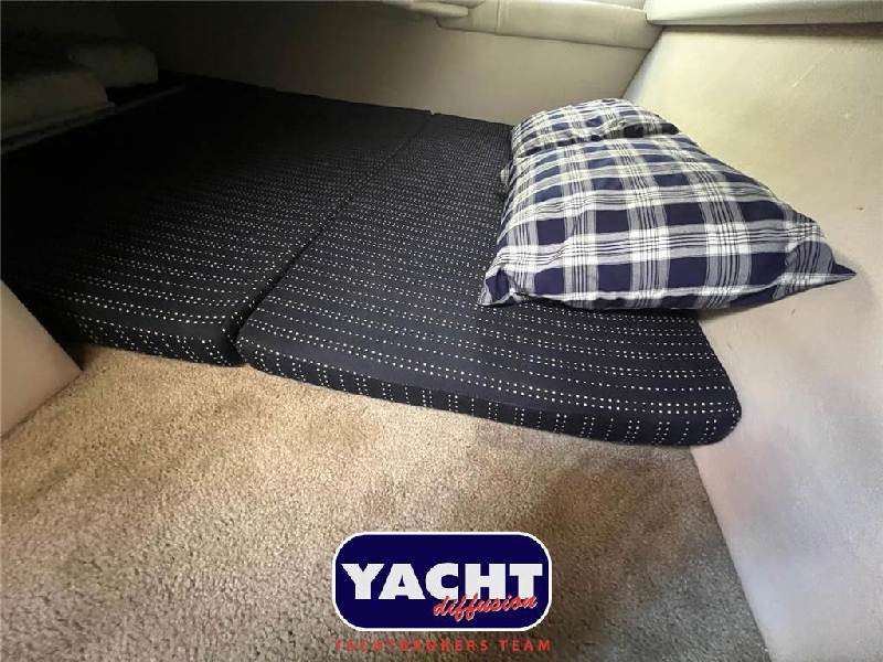 Crownline 315 SCR Foto 7