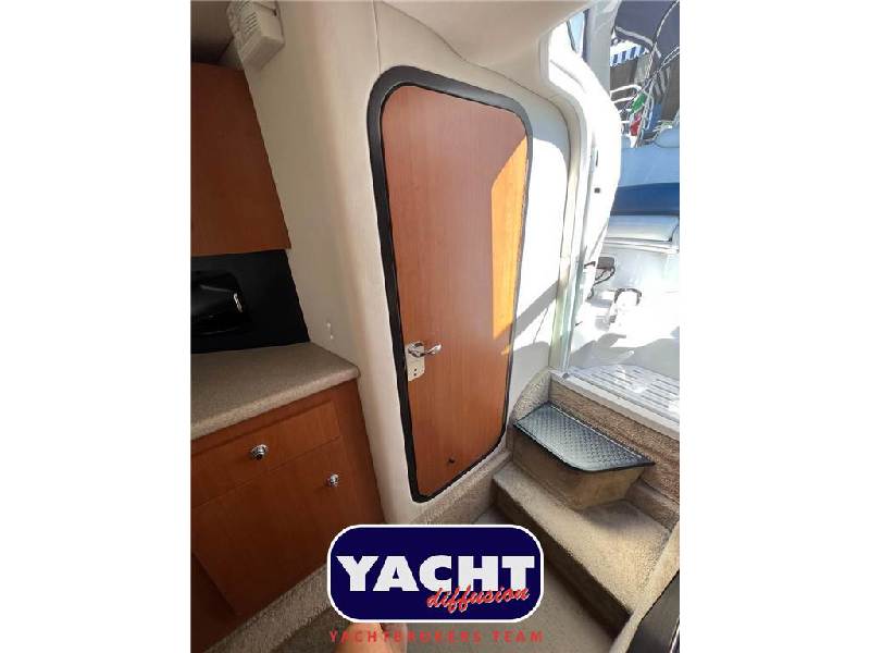 Crownline 315 SCR Foto 10